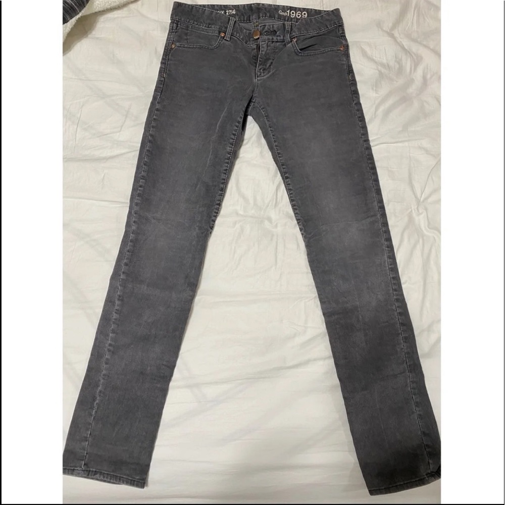skinny jeans